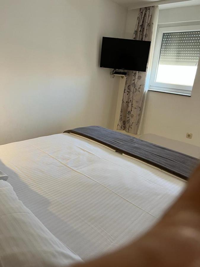 Holiday Baška Voda Εξωτερικό φωτογραφία